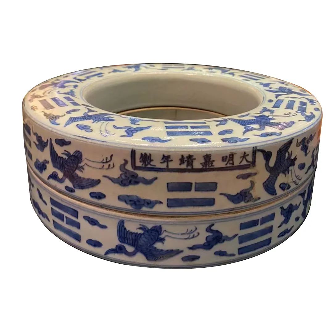 征集艺术品.jpg